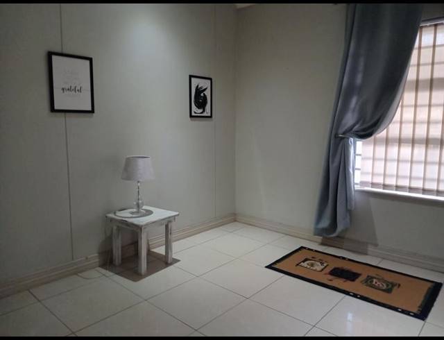 4 BEDROOM APARTMENT FOR SALE IN MANABA BEACH